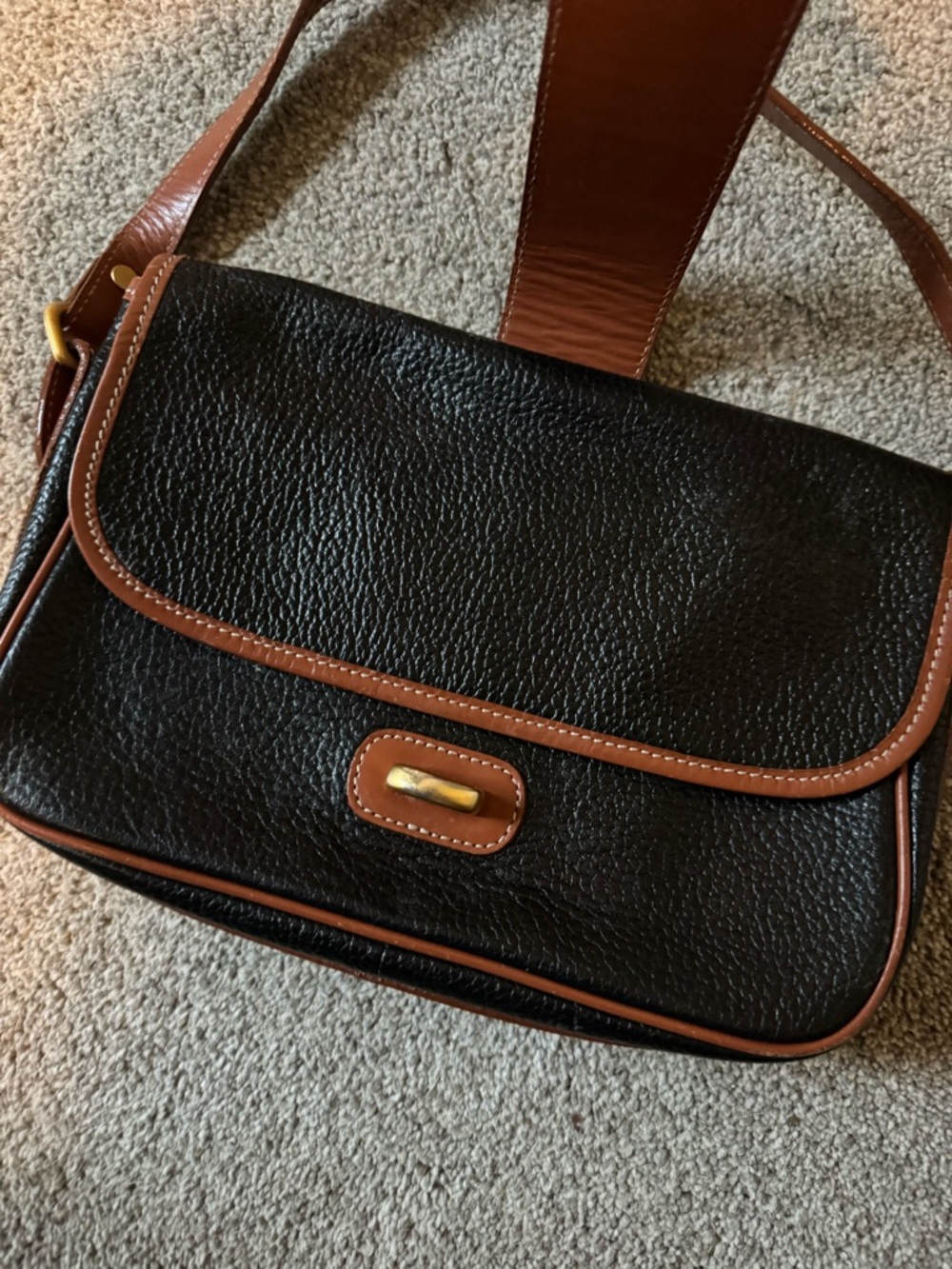 Vintage Dooney & Bourke All-Weather Leather Equestrian Bag | Quiet Luxury - Picture 6 of 10